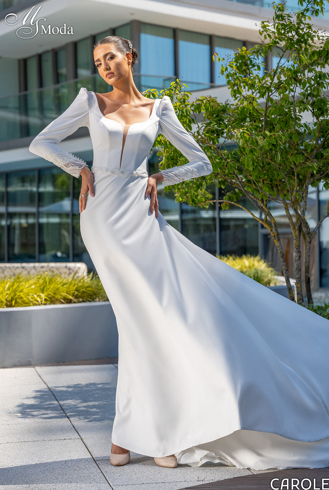 Suknia slubna CAROLE - 2024